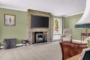 Photo 33- click for photo gallery